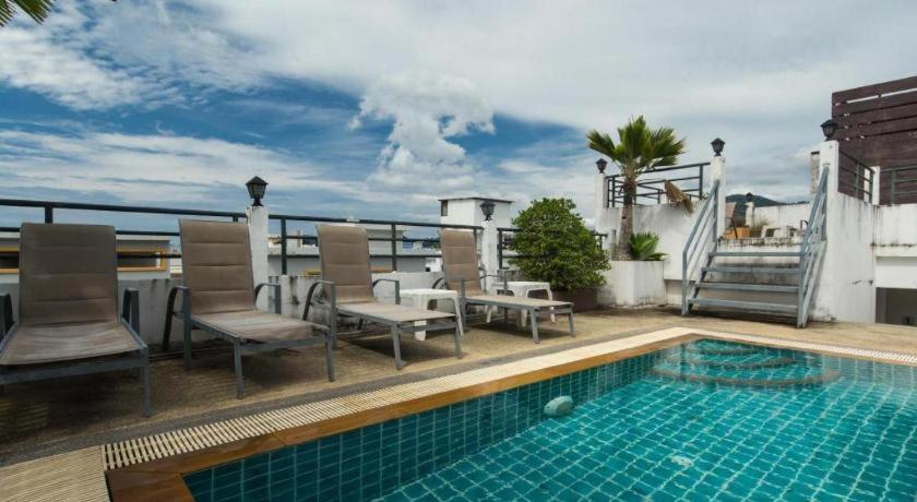 Patong Princess Hotel Bagian luar foto